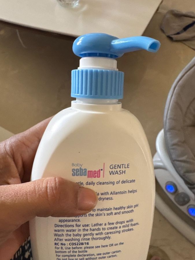 Sebamed view 3